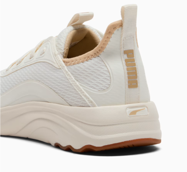 Womans Puma Tennis Shoes - Image 3