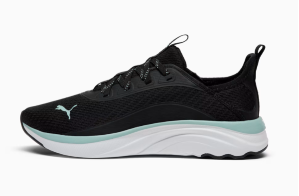 Womans Puma Tennis Shoes - Image 6